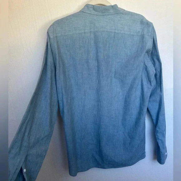 J Crew Men’s button up - Picture 4 of 4